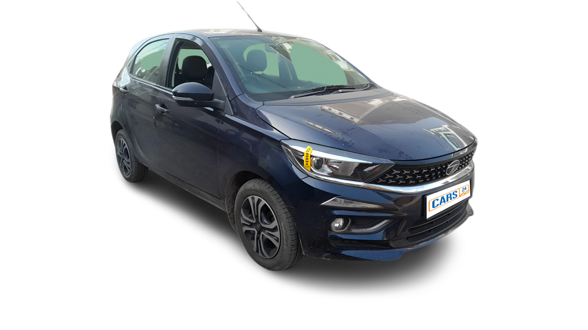 Tata Tiago-img